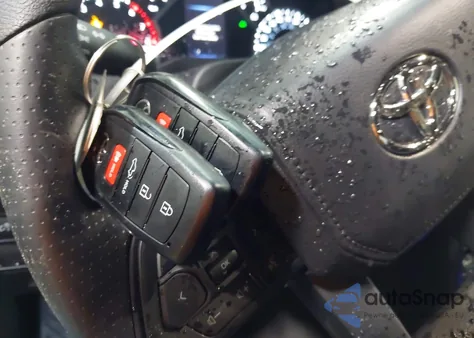 2026 Toyota Tundra Sr Crewmax 5.5' Bed из США, поврежденный, VIN 5TFKB5DB6TX354046